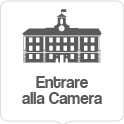 Entra a Montecitorio