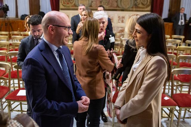 Il Presidente della Camera dei deputati, Lorenzo Fontana, con Giulia Salemi all'iniziativa in occasione della Giornata internazionale per l'eliminazione della violenza contro le donne dal titolo 'NON PIÙ SOLE. La drammatica attualità della violenza cont