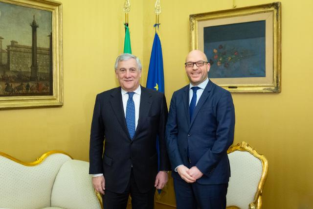 Il Presidente della Camera dei deputati, Lorenzo Fontana, con Antonio Tajani, Vicepresidente del Consiglio e Ministro degli Affari Esteri e della Cooperazione Internazionale