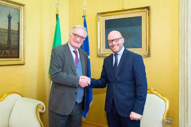 Il Presidente Fontana con il Presidente di Telefono Azzurro, Dott. Ernesto Caffo