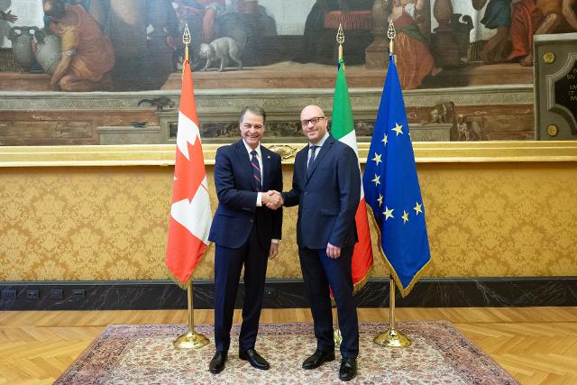 Il Presidente della Camera dei deputati, Lorenzo Fontana, con il Presidente della Camera dei Comuni del Canada, Anthony Rota