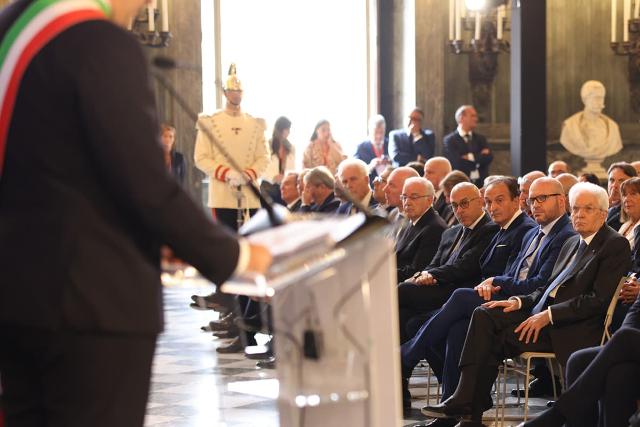 Il Presidente Fontana con il Presidente della Repubblica, Sergio Mattarella, durante l'inaugurazione del Festival nazionale della Conferenza delle Regioni e delle Province autonome, presso il Palazzo Reale di Torino