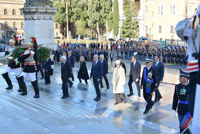 Il Presidente Lorenzo Fontana con il Presidente della Repubblica italiana, Sergio Mattarella, e con il Presidente del Senato della Repubblica, Ignazio La Russa