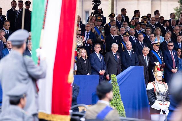 Il Presidente Fontana con il Presidente della Repubblica, Sergio Mattarella, il Presidente del Senato, Ignazio La Russa, il Presidente del Consiglio dei Ministri, Giorgia Meloni, il giudice della Corte Costituzionale, Giovanni Amoroso