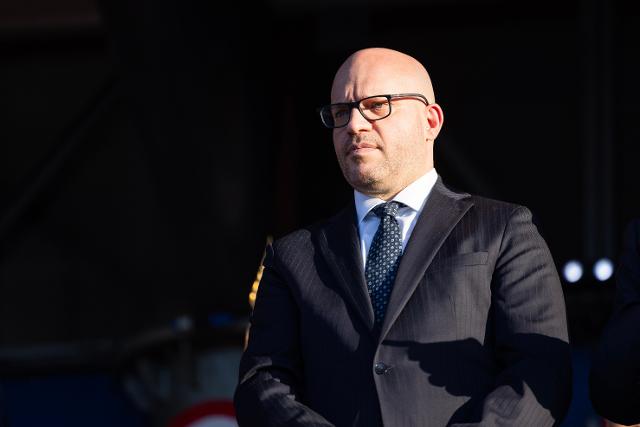 Il Presidente della Camera dei deputati, Lorenzo Fontana, assiste alla celebrazione.