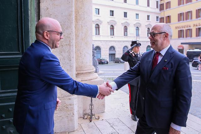 Il Presidente della Camera dei deputati, Lorenzo Fontana, accoglie a Montecitorio il Presidente della Repubblica d’Estonia, Alar Karis, in carica dall'11 ottobre 2021.