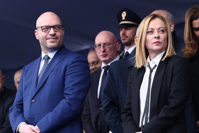 Il Presidente Fontana con il Presidente del Consiglio dei Ministri, Giorgia Meloni, nel corso della cerimonia per il 173° Anniversario della fondazione della Polizia di Stato