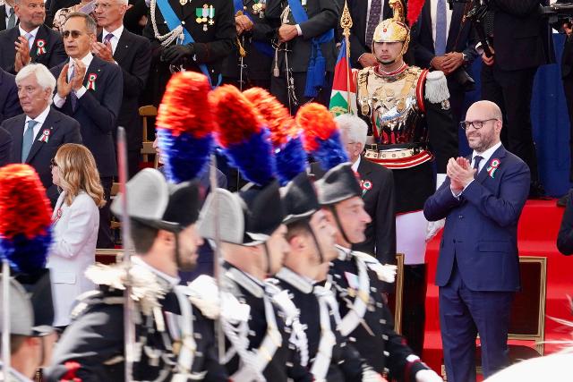 Il Presidente Lorenzo Fontana con il Presidente della Repubblica, Sergio Mattarella in un momento delle celebrazioni del 79° anniversario della Festa della Repubblica