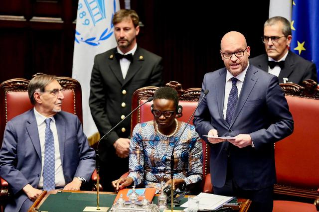 Il Presidente della Camera dei deputati, Lorenzo Fontana, ha rivolto il proprio indirizzo di saluto, nell'Aula di Palazzo Montecitorio, alla Seconda Conferenza parlamentare sul dialogo interreligioso.