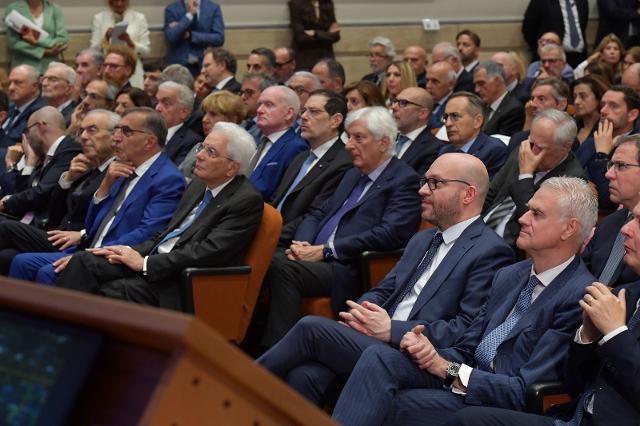 Il Presidente della Camera dei deputati, Lorenzo Fontana, ha partecipato alla presentazione della Relazione annuale dell’INAIL, alla presenza del Presidente della Repubblica, che si è svolta nell'Auditorium INAIL a Roma.