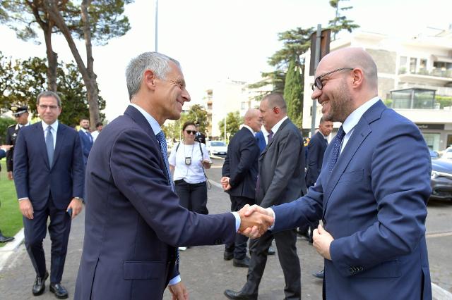 Il Presidente della Camera dei deputati, Lorenzo Fontana, con il Presidente dell’INAIL, Fabrizio D’Ascenzo