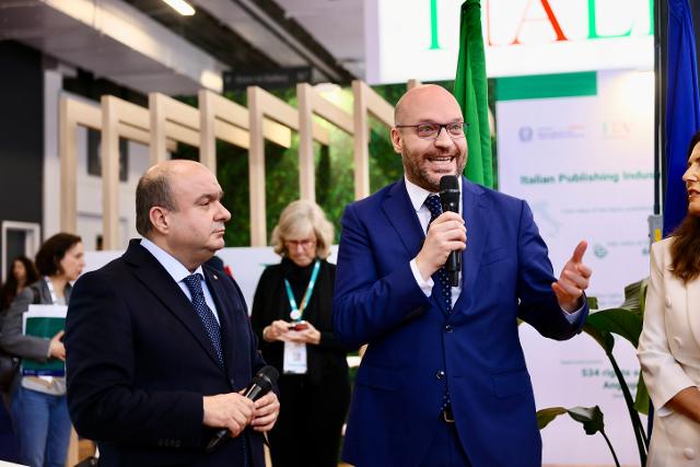Il Presidente Fontana interviene nel corso dell’inaugurazione del padiglione italiano della London Book Fair 2026
