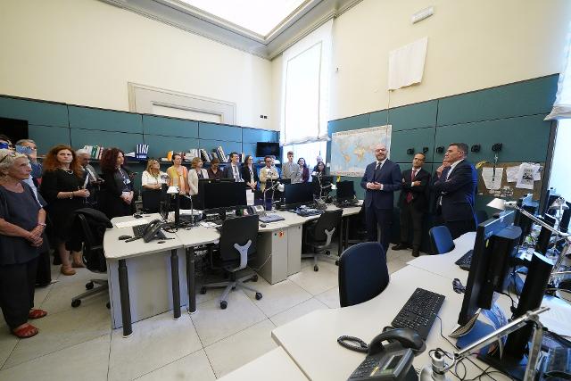 Il Presidente Fontana nel corso dell’intitolazione della Sala stampa di Palazzo Montecitorio al giornalista Pasquale Laurito