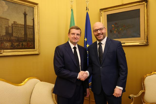 Il Presidente Lorenzo Fontana con l’Ambasciatore d’Ucraina, S.E. Ihor Brusylo
