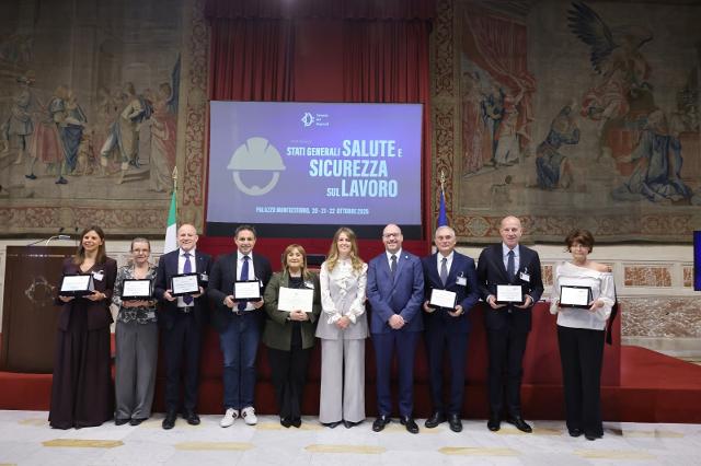 Il Presidente della Camera dei deputati, Lorenzo Fontana, ha rivolto il proprio indirizzo di saluto all’inaugurazione della terza edizione degli Stati generali della salute e sicurezza sul lavoro, a Palazzo Montecitorio.