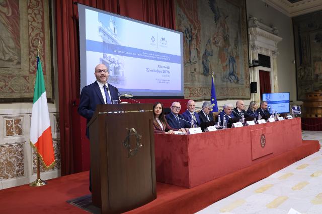 Il Presidente della Camera dei deputati, Lorenzo Fontana, ha rivolto il proprio indirizzo di saluto in occasione dell'evento “Il nuovo modello inclusivo ed educativo: La vera inclusione che educa attraverso la ricerca dei talenti”, a Palazzo Montecitorio.