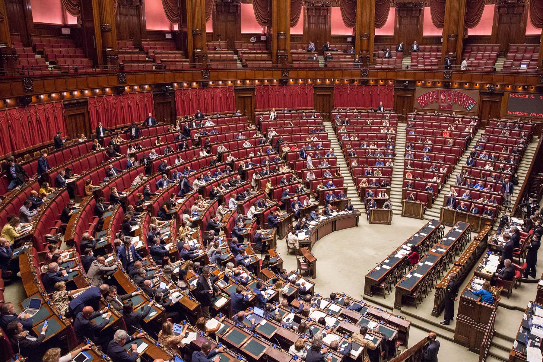 L'Aula di Montecitorio durante le votazioni