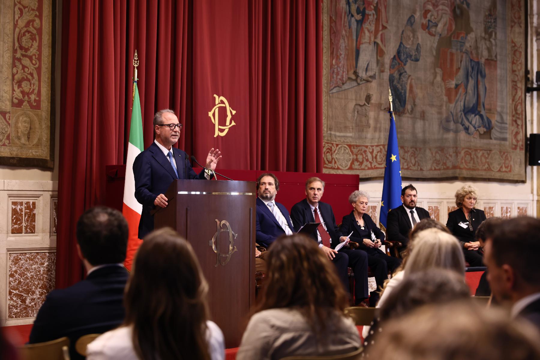 Presso la Sala della Regina di Montecitorio il convegno "Insieme per una salute globale: una proposta multidisciplinare". Saluti del vicepresidente Giorgio Mulè